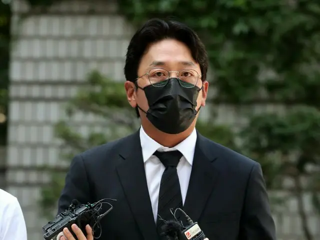 プロポフォール違法投与の疑いで起訴された_俳優ハ・ジョンウ、1審で検察側の求刑よりも重い罰金3000万ウォンを言い渡される