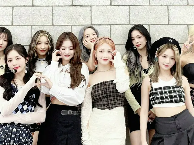 【t公式】fromis_9、[💌 #fromis_9]言葉なくても感じられるように好き💕フロムはとフローバーのみの#TalknTalk📞  #THE SH