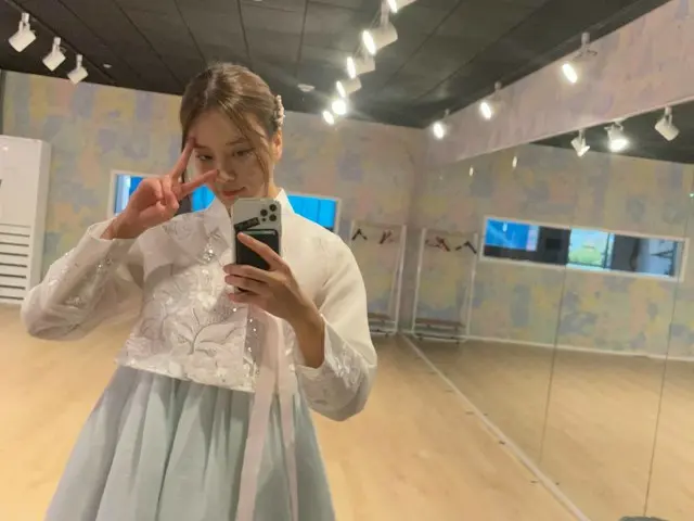 【t公式】LABOUM、[ #ソルビン] LABOUM +韓服=❤ラテジャルアルLABOUMがラテのため記録した韓服セルカ公開🤳🏻💕 #LABOUM #L