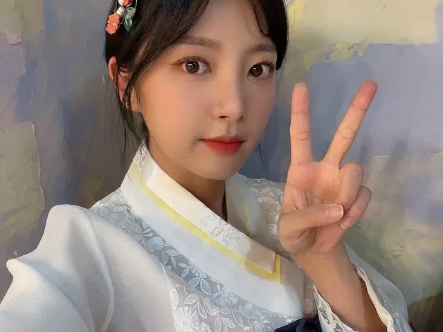 【t公式】LABOUM、[ #翌] LABOUM +韓服=❤ラテジャルアルLABOUMがラテのため記録した韓服セルカ公開🤳🏻💕 #LABOUM #LABO