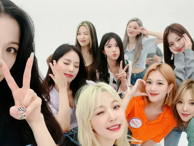 【t公式】fromis_9、[💌 #fromis_9]活動がクトナトオド週末に私たちの愛ハニーに見ることができて、フローを稼ぐ幸せ☘️🥰  #アイドルリーグ