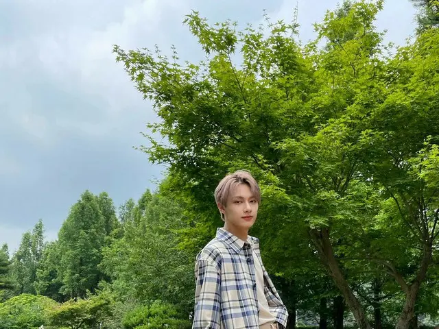 【JT公式】SEVENTEEN、RT pledis_17：[17'S JUN]ビハインドの画像たち〜✨