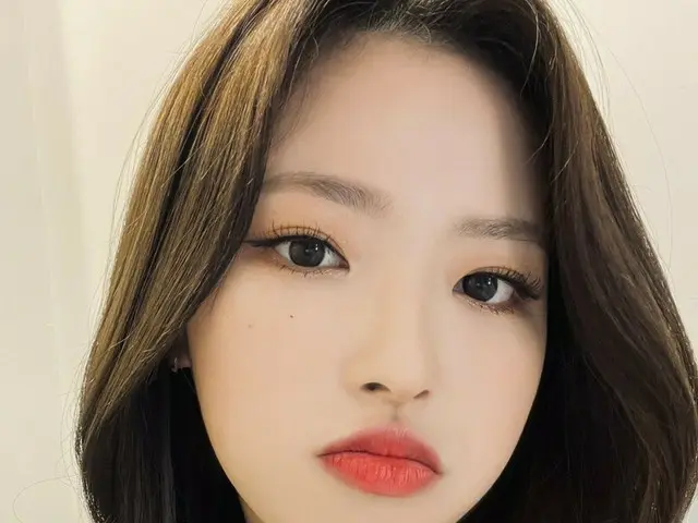 【t公式】今月の少女(Loona)、[ #OliviaHye]シャツはすべての良い^  -  ^  #今月の少女(LOONA)#LOONA