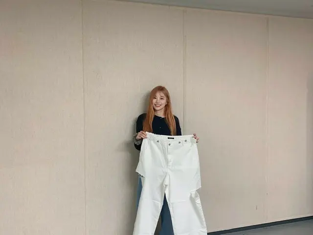 【t公式】fromis_9、[ #支線]愛らしいハヨン姉HBD🎁♥️ #HAPPY_HAYOUNG_DAY