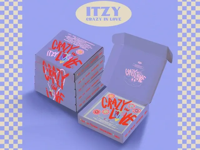【t公式】ITZY、ITZY The 1st Album<CRAZY IN LOVE> Get "US ONLY Ver