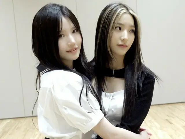 【t公式】fromis_9、[🛎 #fromis_9]ピンポーン！<FM_1.24>予告枚到着しました！今日の午後9時に会いましょう💕