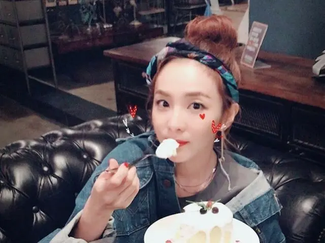 2NE1 出身DARA、SNS更新。