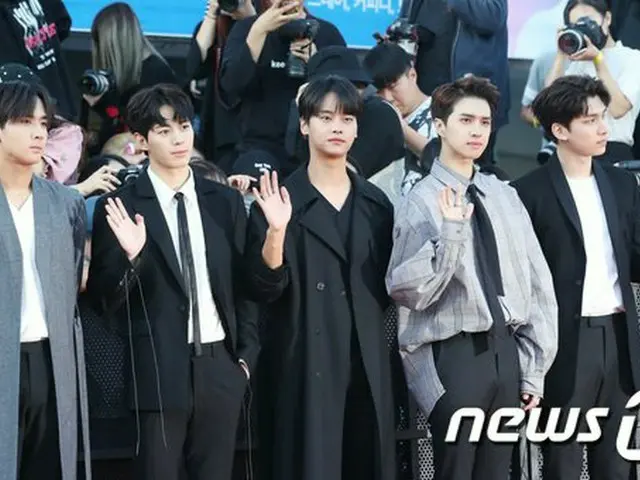 VIXX、「第1回Soba Best K Music Awards」レッドカーペットに登場。