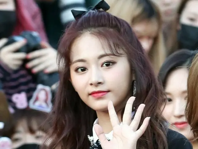 TWICE ツウィ、「第1回Soba Best K Music Awards」レッドカーペットに登場。