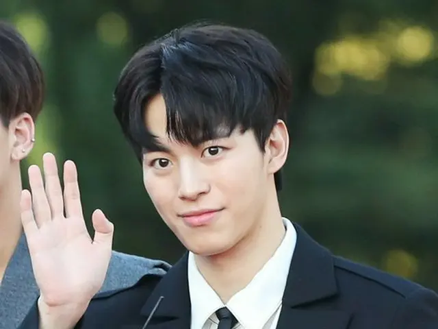 VIXX ホンビン、「第1回Soba Best K Music Awards」レッドカーペットに登場。