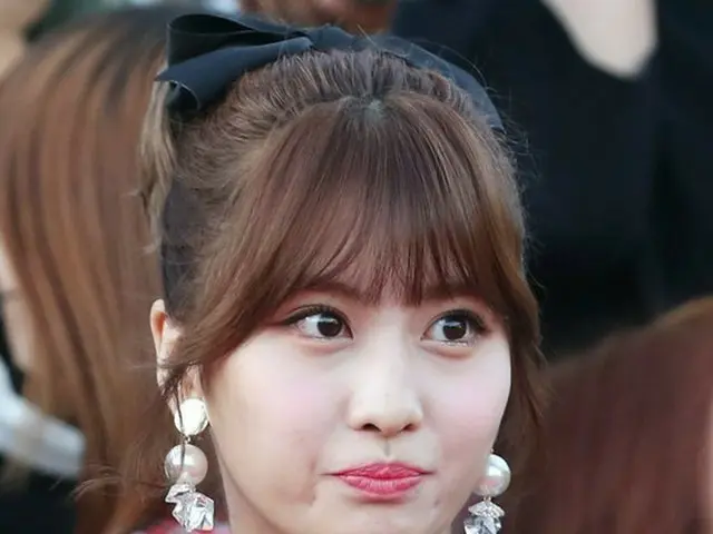 TWICE モモ、「第1回Soba Best K Music Awards」レッドカーペットに登場。