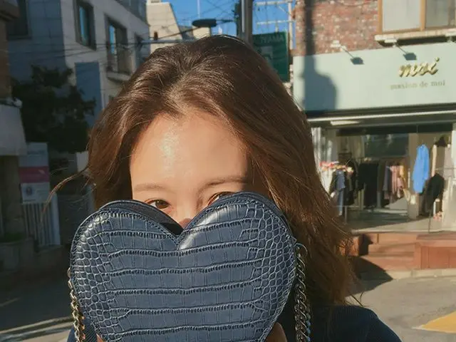 RAINBOW 出身ジェギョン、SNS更新。