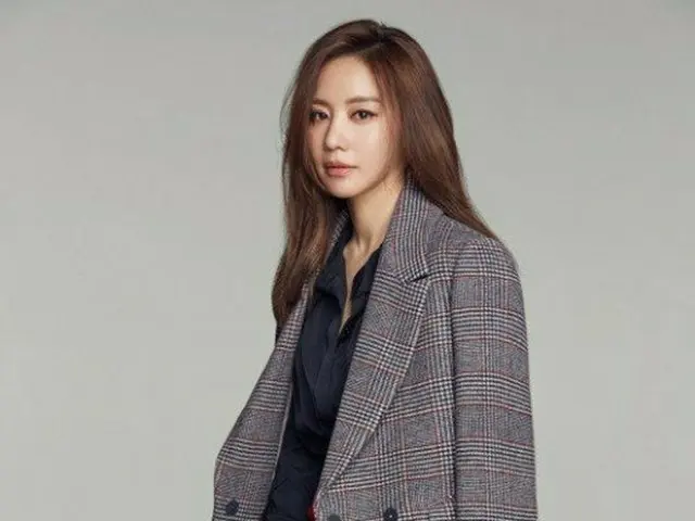 女優キム・アジュン、画報公開。