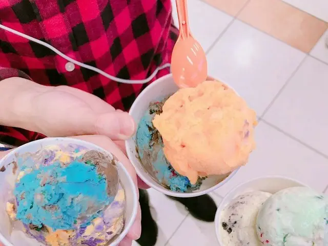【eJT公式】VIXX、大阪の街にショッピングに出た#VIXXメンバー達。