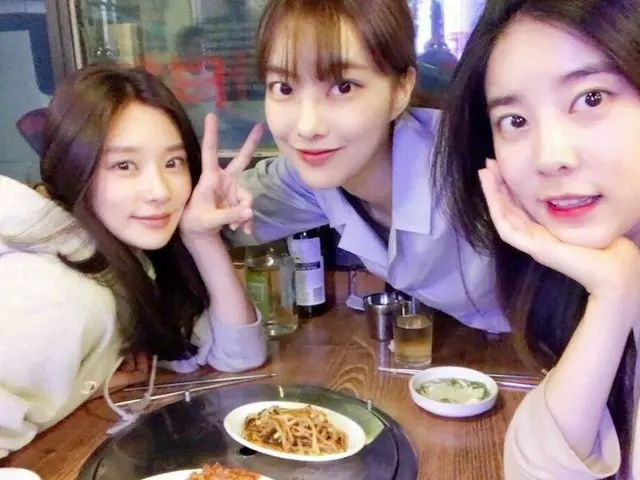 RAINBOW 出身ノウル、SNS更新。