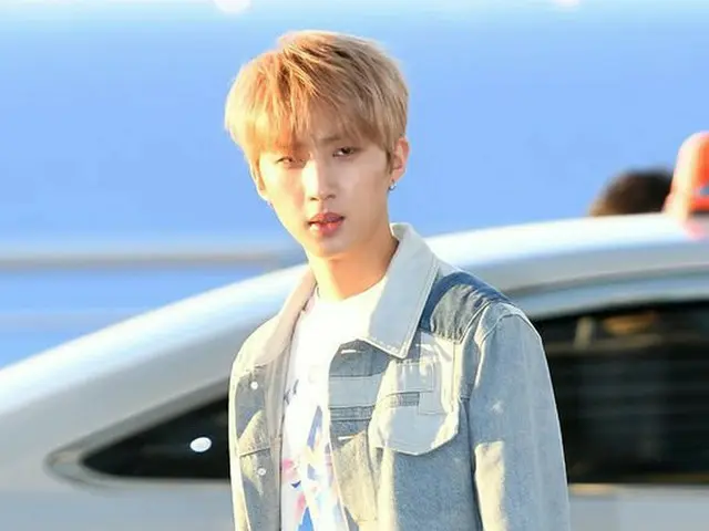 Triple H フイ、空港ファッション。