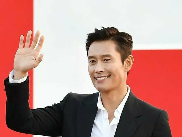 俳優イ・ビョンホン、第22回釜山国際映画祭に参加。