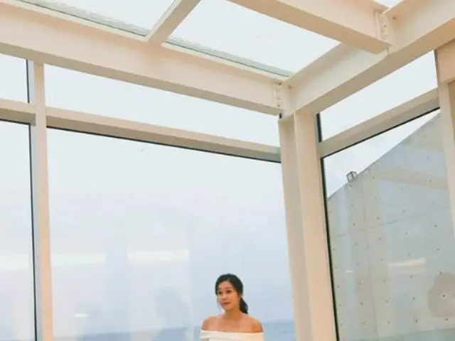 “第2子妊娠”ヒョンヨン、済州でマタニティ写真撮影。