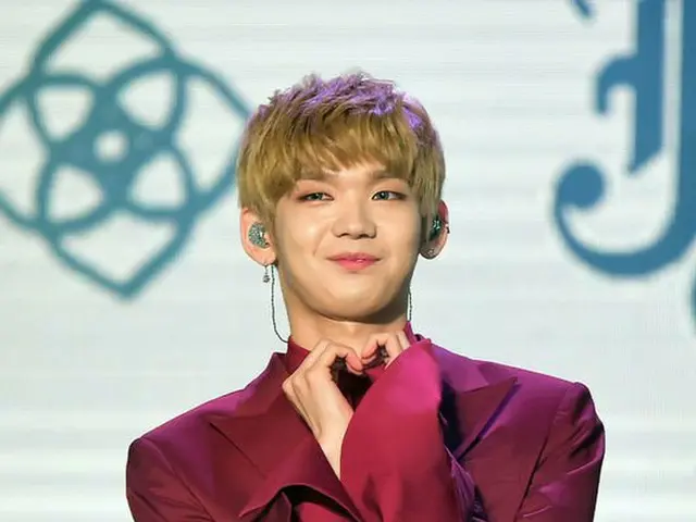 JBJ の日本人メンバー高田健太、デビューミニアルバム「Fantasy」のショーケースに登場。