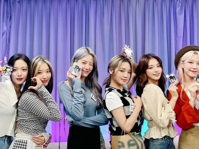 【t公式】fromis_9、[💌 #fromis_9]今日もプロハニーたち圧！祝！して！第！🎁 #セロム #ギュリ #支線 #チェヨン #ナギョン #ジホン