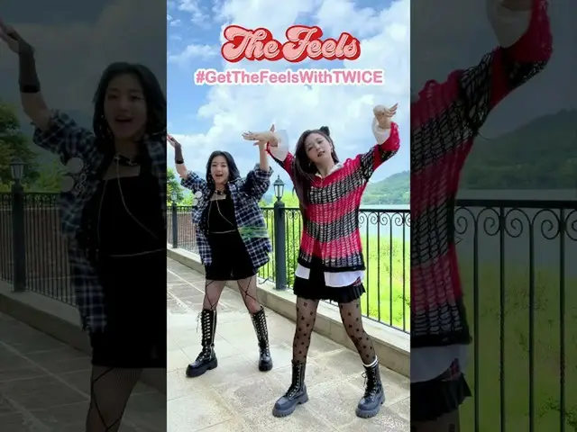 【公式】「TWICE "、TWICE" The Feels」🎶#GetTheFeelsWithTWICEダンスチャレンジ👑with🦄🦌  