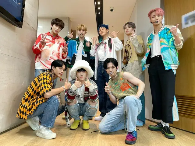 【T公式】ATEEZ、[📷] TODAY ATEEZ ⠀多ここに集まって踊りLet's keep onmoving╰(*°▽°*)╯今夜忘れられないダンスを踊