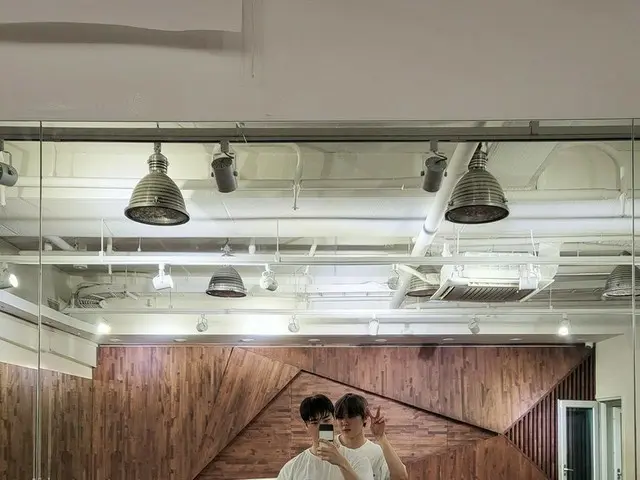【T公式】ASTRO、同じファッション〜！😄 #ASTRO #アロハ