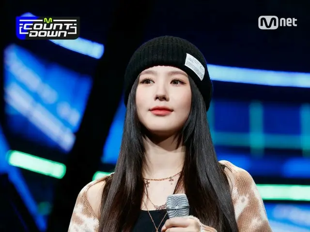 【t公式】(G)I-DLE_、RT MnetMcountdown：211007 #MCOUNTDOWN現場フォト🖤ムトチダムト蒸す私たちの睡眠🖤 ♬MC #