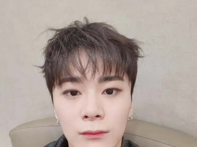 【T公式】ASTRO、ロハ日が多く寒くなりました〜！暖かく着て通い！ #ASTRO #アロハ