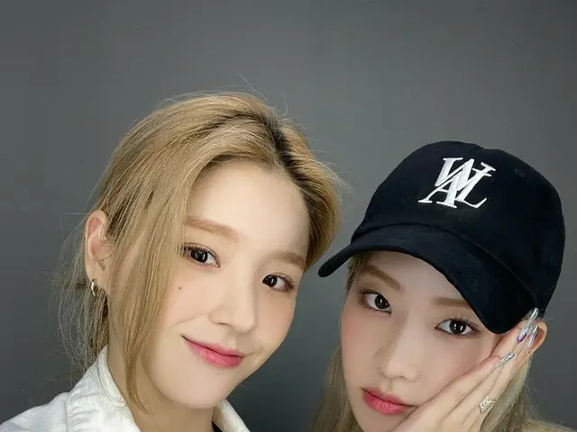 【t公式】今月の少女(Loona)、[ #金立/ #KimLip】フィルムも多い管😉  #今月の少女(LOONA)#LOONA