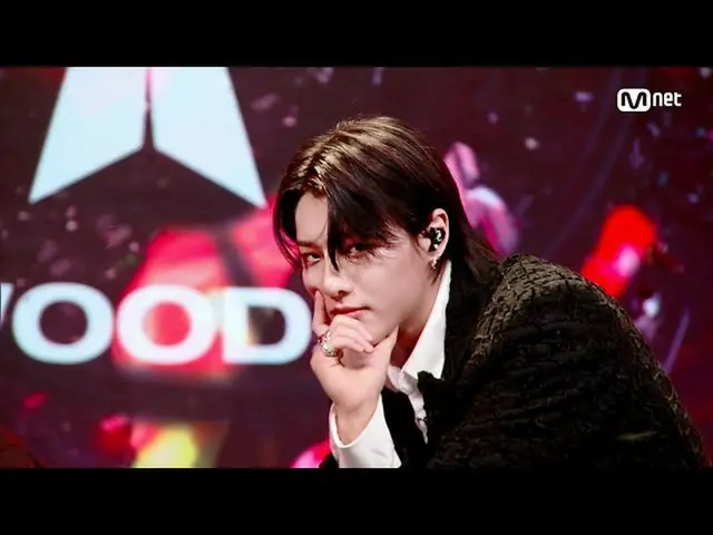 【公式mnk】致命的セクシー美」WOODZ(チョ・スンヨン(UNIQ)_ )」の「WAITING」の舞台#MCOUNTDOWN_ EP.729 | Mnet 2
