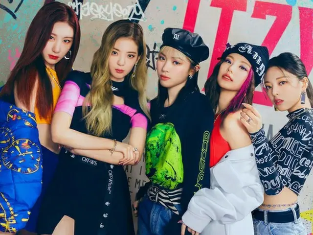 ITZY、日本デビューアルバム「IT'z ITZY」が12月22日にリリース決定
