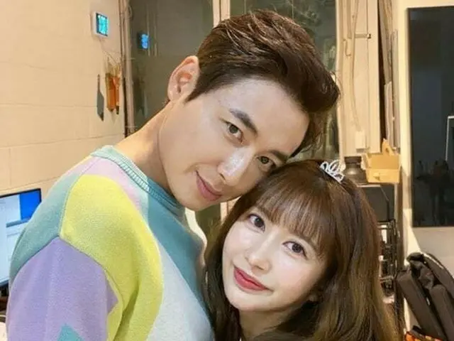 歌手イ・ジフン 側、結婚式で「ワクチン接種の確認おこなった」は嘘だった？現在まで「ノーコメント」