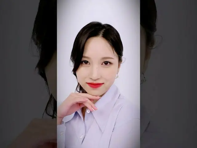 【公式】「TWICE」、愛の前で理論がどんな役に立つ it's all useless uh huh 😎❤🔥 #TWICE #TWICE #Scientis