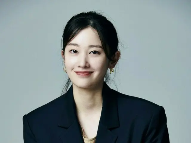 女優チョン・ジョンソ、出演した映画「ザ・コール」のイ・チュンヒョン監督と交際
