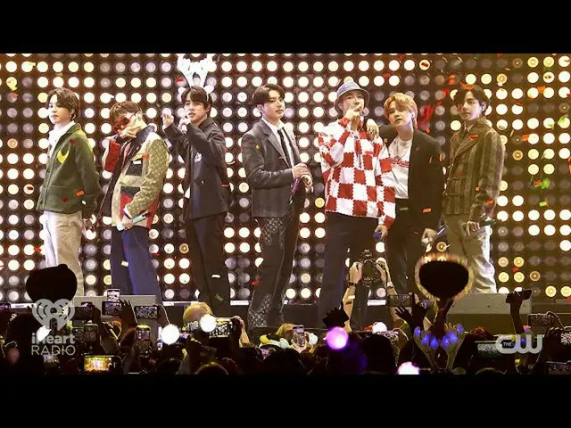 【公式】防弾少年団、BTS 'Butter' & 'Dynamite (Holiday Remix)' @ iHeartRadio Jingle Ball 20