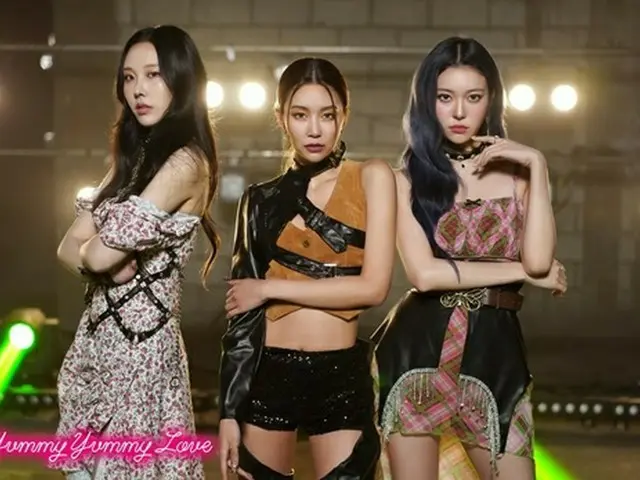 MOMOLAND、14日発売のデジタルシングル「Yummy Yummy Love」の第2弾コンセプトフォトを公開