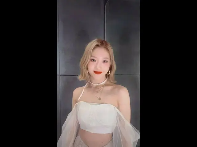 【公式】fromis_9、[#DMchallenge] リップチェンジ成功!!💋 #fromis_9 #fromis_9 #DM #shorts  
