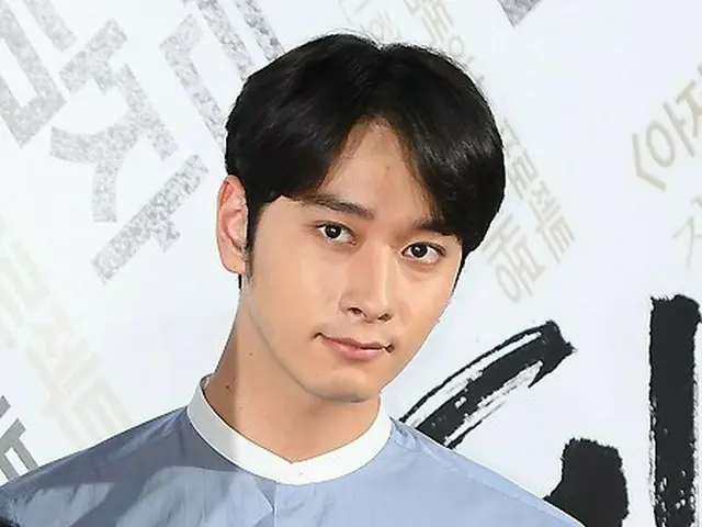 「2PM」チャンソン、結婚相手の女性が8つ年上の一般人で5年間交際していたことが明らかに