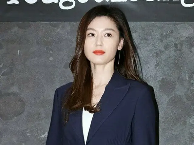 女優チョン・ジヒョン、ソウル江西区(カンソグ)登村洞(トゥンチョンドン)にある商業ビルを505億ウォン(約50億円)で購入