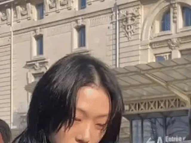 モデルのチェ・ソラ、ファンへのクールな対応が韓国で話題
