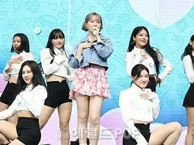 イェリン(元GFRIEND)、初ソロミニアルバム「ARIA」のショーケースで華やかなステージ