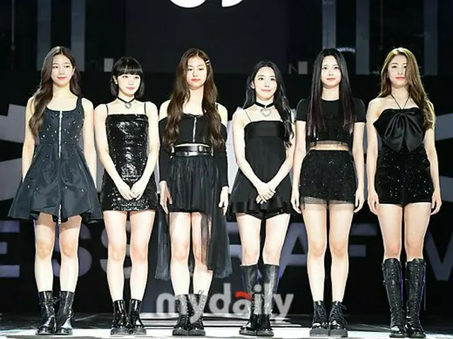 「LE SSERAFIM」側、本日(20日)予定していたKBS「MUSIC BANK」出演と映像通話ファンサイン会開催を中止に