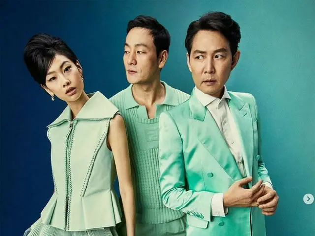 ドラマ「イカゲーム」出演のイ・ジョンジェ、パク・ヘス、チョン・ホヨン、米ファッション誌「VANITY FAIR」の表紙を飾る