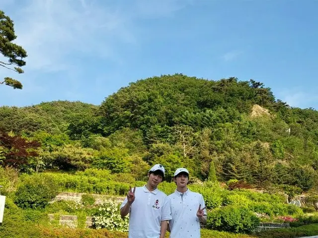俳優イ・サンヨプ、JIN(BTS) との双子コーデ写真公開で話題に。