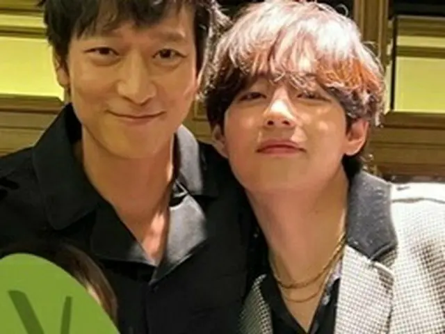 子役のイム・スンス、カン・ドンウォン＆ V(BTS) と撮った写真を公開