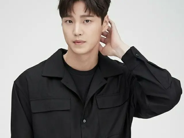 「キム秘書はいったい、なぜ？」や「39歳」に出演 イ・テファン(5urprise)、27日の入隊を電撃発表