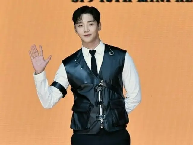 ロウン(SF9)、次のアルバム活動は不参加。