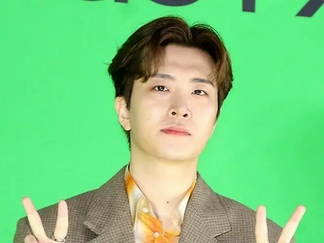ヨンジェ(GOT7) 側、歌手Loveyとの熱愛説を否定「音楽的な仲間としてお互いの活動を応援中」