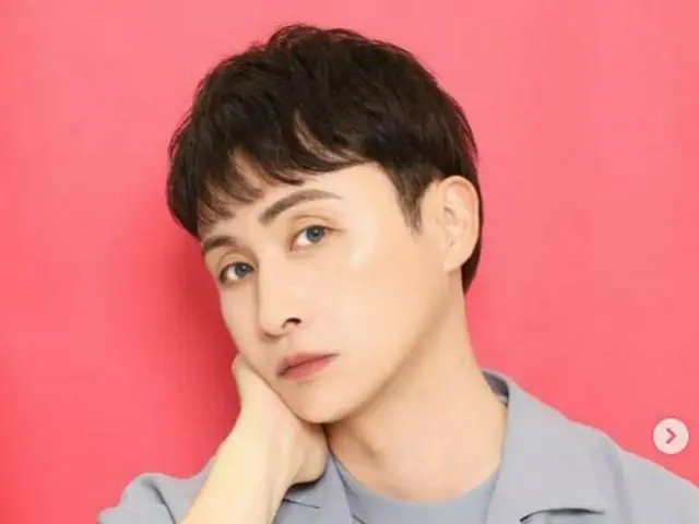 「アンジャッシュ」児嶋一哉、韓国式証明写真が話題に